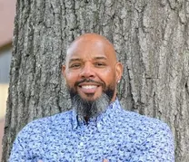 Damon Saunders